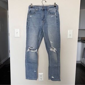 American Eagle Mom Jean Size 6